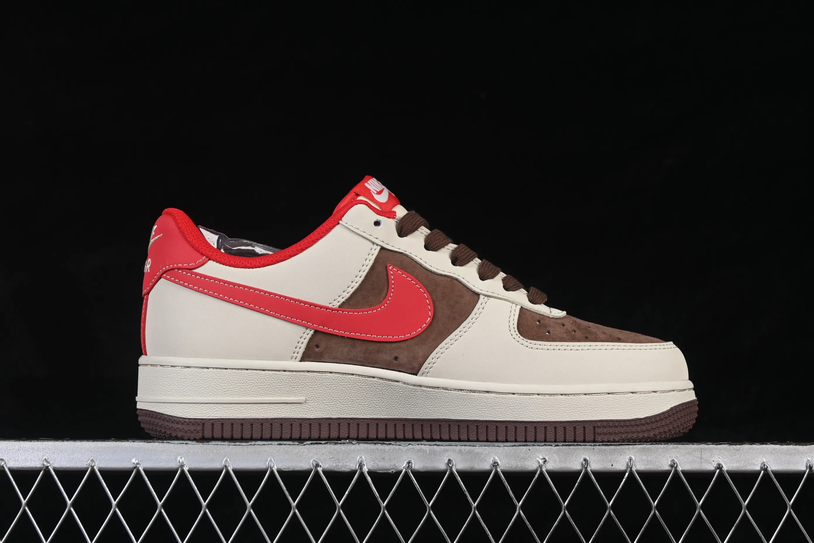 All categories Nk Air Force 1 Air Force series Nk Air Force 1 Low Air Force low top Nike Air Force 1'07 Low Year of the Horse brown Air Force 1 low top casual sneakers XD0028-003